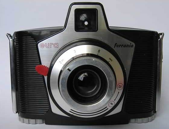 Ferrania EURA : Una Fotocamera Vintage molto apprezzata · Lomography